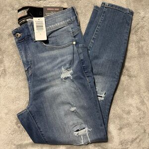 Torrid distressed Bombshell Premium Stretch Skinny Jean